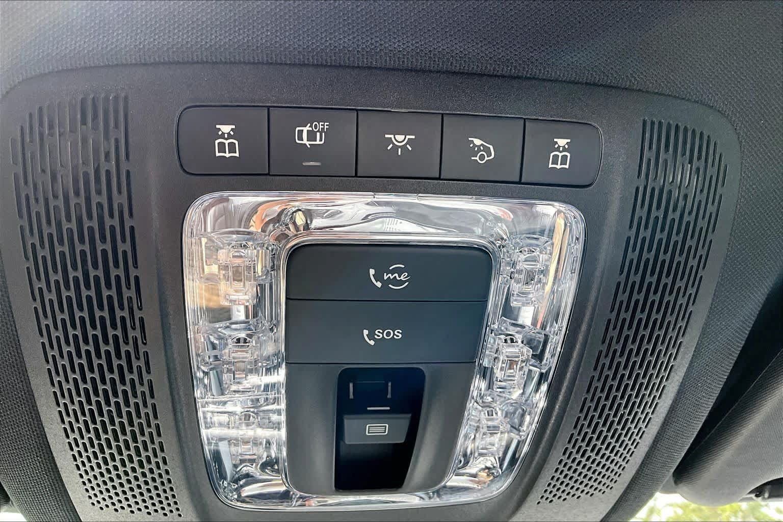 Certified 2025 Mercedes-Benz GLE 450e 4MATIC image 37