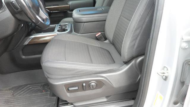 Used 2020 Chevrolet Silverado 1500 RST AWD/4WD image 29