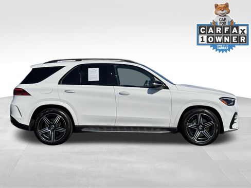 Used 2024 Mercedes-Benz GLE 450 4MATIC image 3