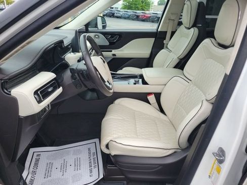Certified 2023 Lincoln Aviator Black Label w/ Dynamic Handling Package AWD/4WD image 6