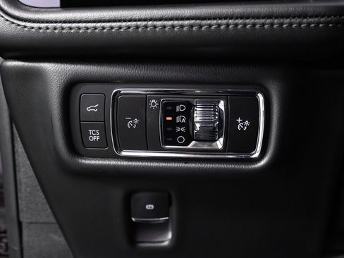 Used 2023 Lincoln Nautilus Reserve w/ Monochromatic Package AWD/4WD image 24