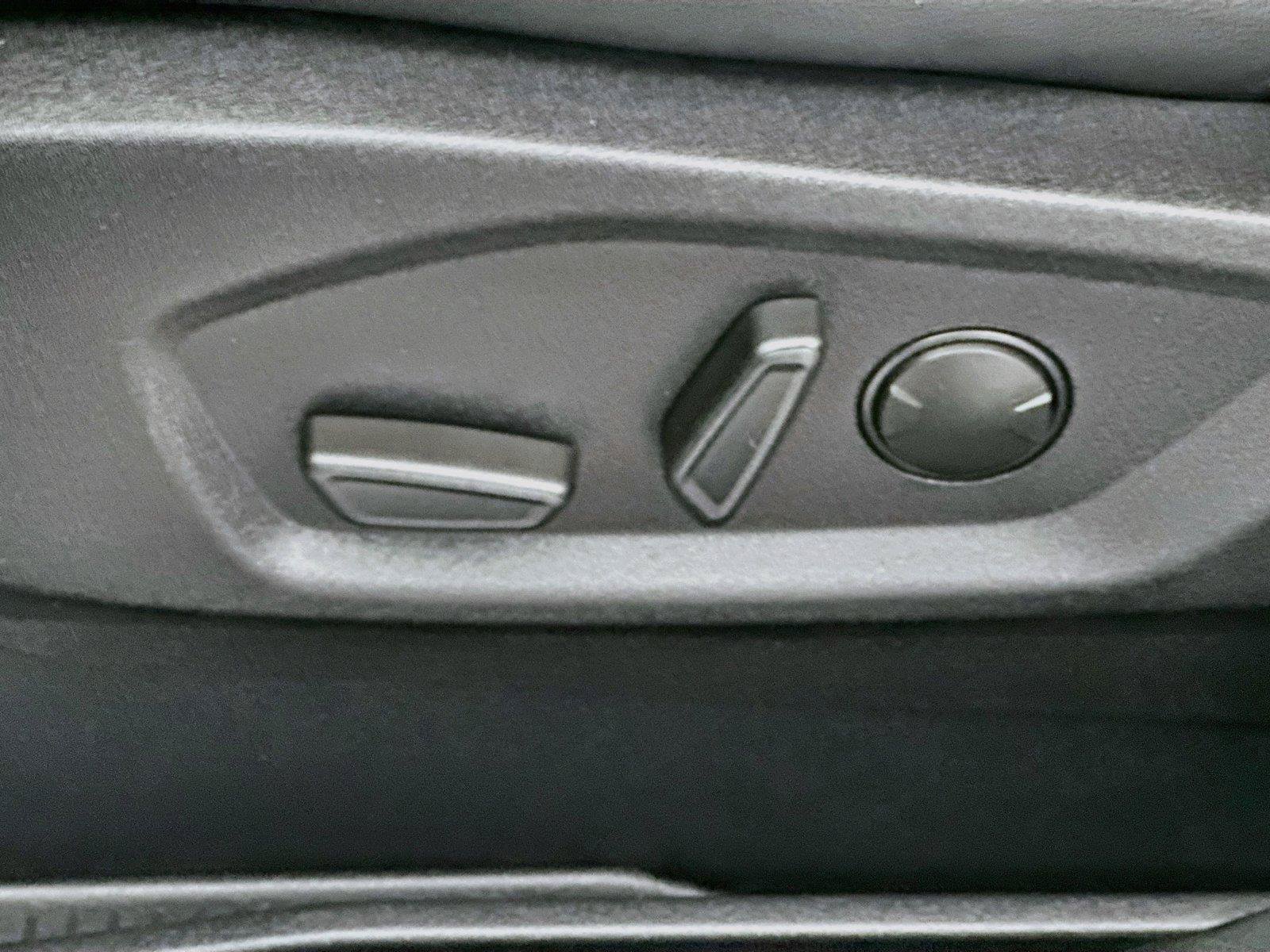 Used 2024 Ford Edge SEL w/ Convenience Package AWD/4WD image 22