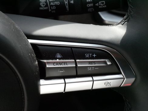Used 2025 MAZDA CX-50 AWD 2.5 Hybrid w/ Premium Pkg image 26