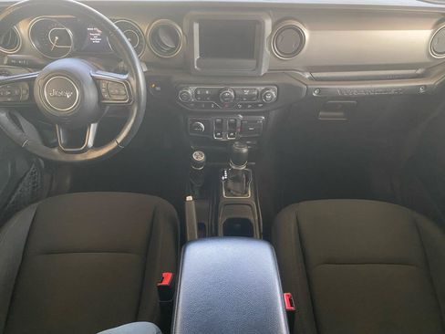 Used 2021 Jeep Wrangler Sport AWD/4WD image 23