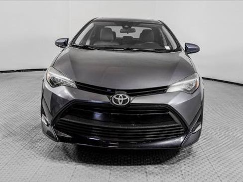 Used 2017 Toyota Corolla LE w/ LE Premium Package w/Moonroof FWD image 12