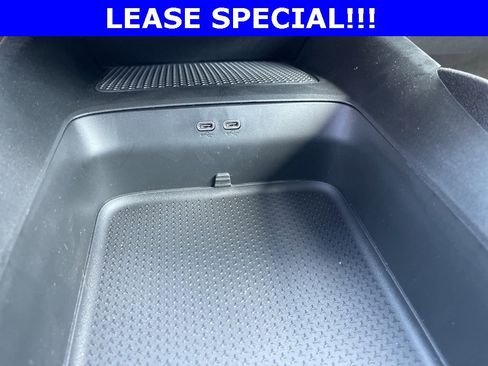 New 2025 Chevrolet Blazer EV LT image 29