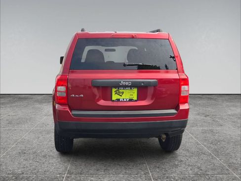 Used 2012 Jeep Patriot Sport w/ Tire & Wheel Group AWD/4WD image 7