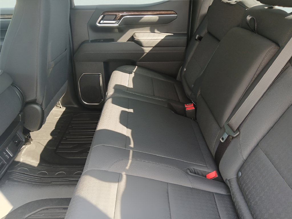 New 2026 GMC Sierra 1500 Elevation w/ Elevation Select Package RWD image 18