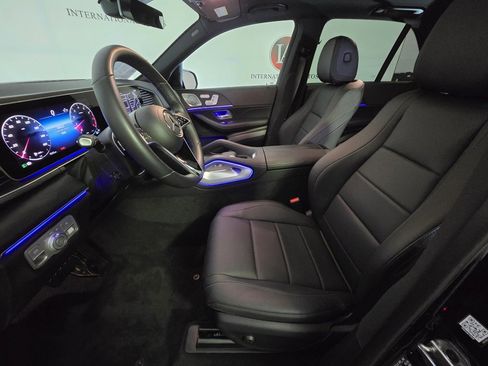 Used 2025 Mercedes-Benz GLE 350 4MATIC image 11