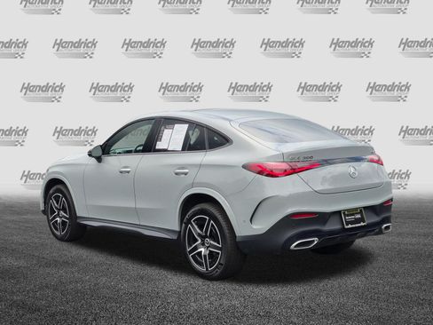 Certified 2025 Mercedes-Benz GLC 300 4MATIC image 8