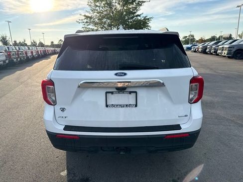 Used 2020 Ford Explorer XLT w/ Comfort Package AWD/4WD image 5