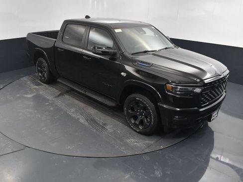 New 2026 RAM 1500 4x4 Crew Cab image 35