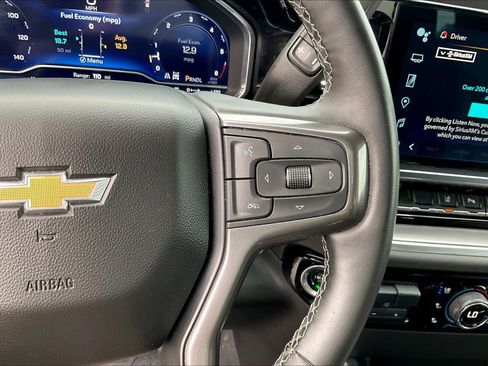 Used 2024 Chevrolet Silverado 2500 High Country w/ Technology Package AWD/4WD image 23