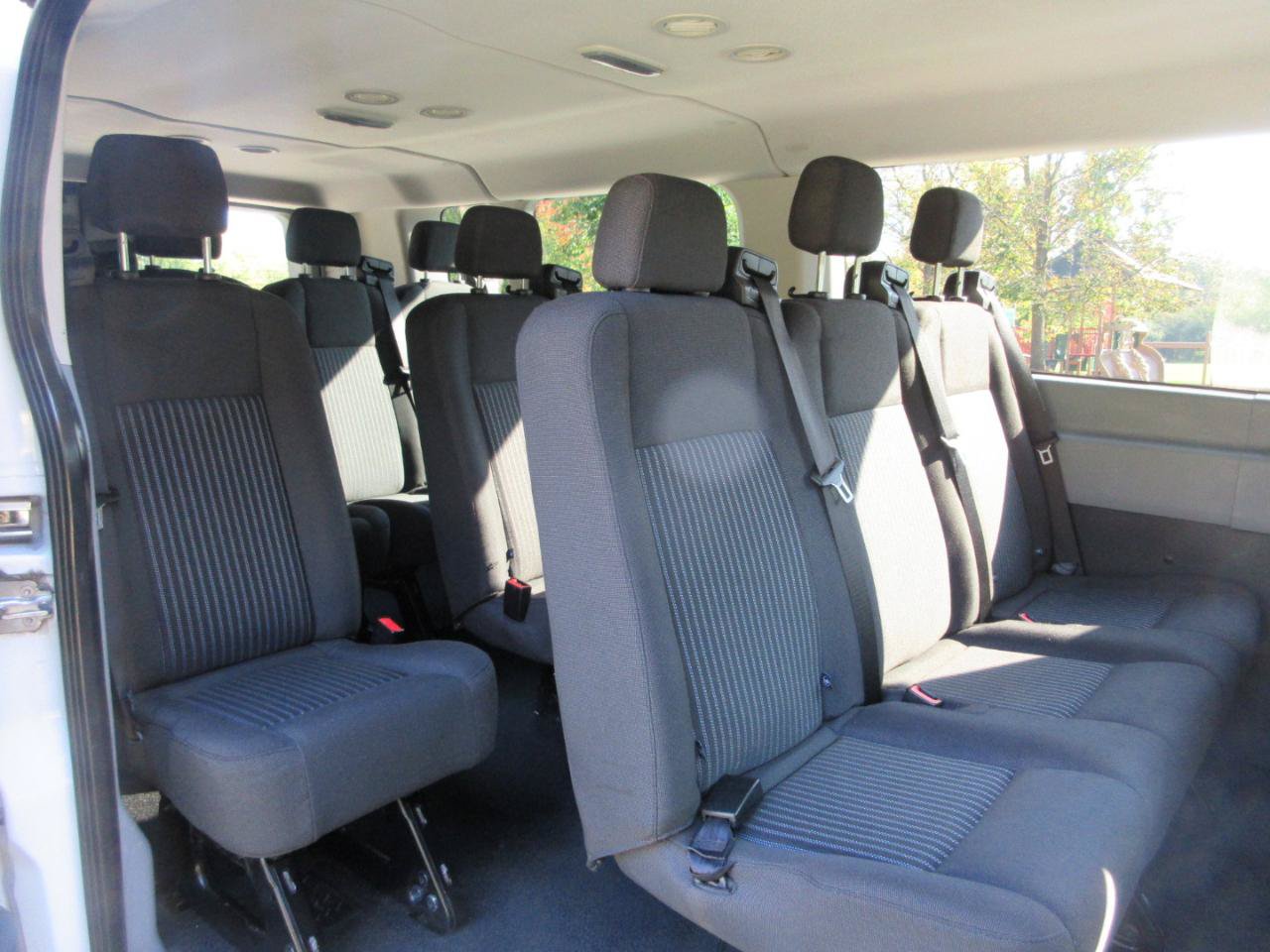 Used 2016 Ford Transit 350 XL RWD image 39