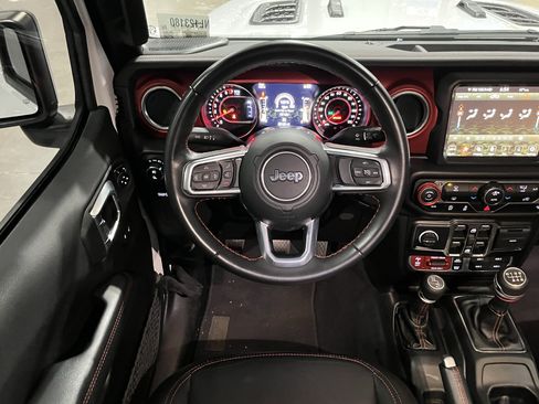 Used 2022 Jeep Gladiator Rubicon w/ Trailer Tow Package image 16