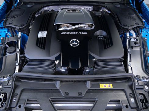 Used 2025 Mercedes-Benz SL 63 AMG S e Performance 4MATIC image 12