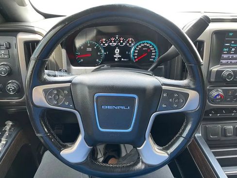 Used 2017 GMC Sierra 2500 Denali AWD/4WD image 24