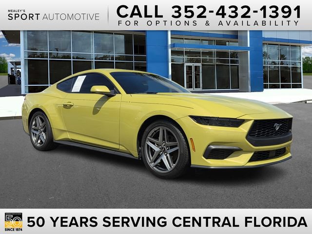 Used 2025 Ford Mustang Coupe RWD image 1