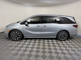 New 2026 Honda Odyssey Elite video 3