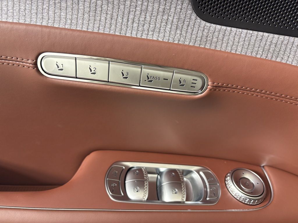 New 2026 Genesis G90 3.5T AWD/4WD image 17