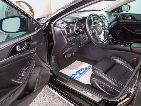 Used 2023 Nissan Maxima Platinum w/ Sport Mat Group image 3