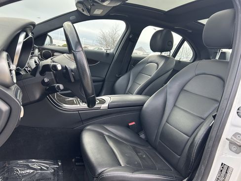 Used 2018 Mercedes-Benz C 300 4MATIC Sedan image 23