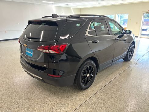 Used 2023 Chevrolet Equinox LT image 5