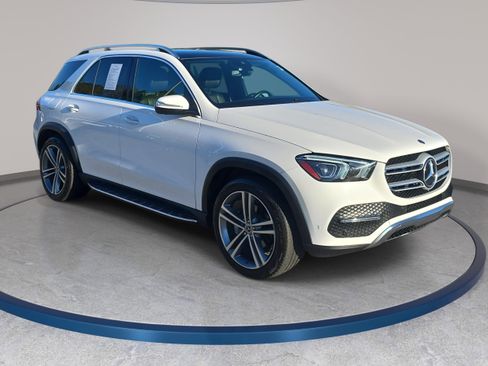 Used 2022 Mercedes-Benz GLE 350 4MATIC image 3