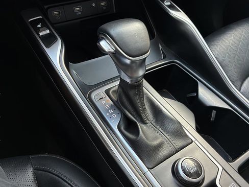 Used 2023 Kia Sorento EX w/ Panoramic Sunroof Package image 23