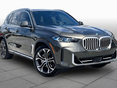 Used 2026 BMW X5 sDrive40i RWD image 2