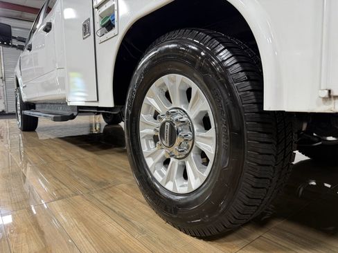 Used 2022 Ford F250 XL w/ STX Appearance Package AWD/4WD image 11