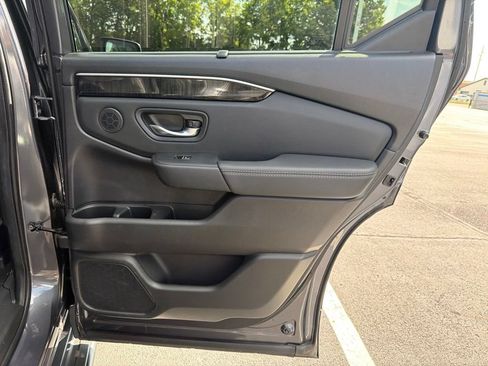 Certified 2024 Honda Pilot Elite image 24