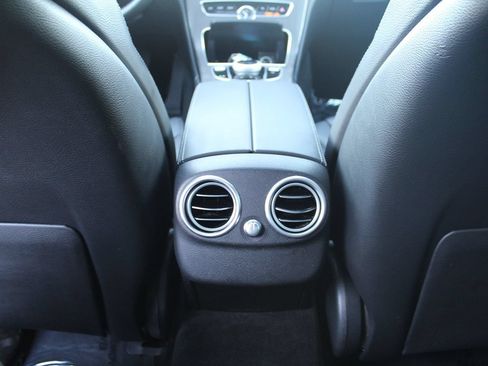 Used 2019 Mercedes-Benz C 300 Sedan image 26