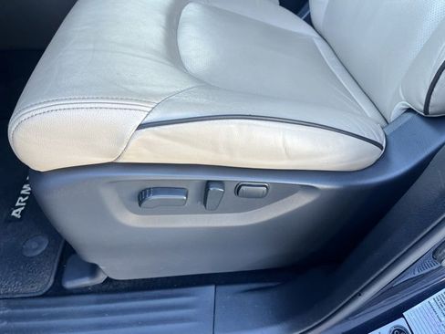 Certified 2022 Nissan Armada SL w/ Captain's Chairs Package image 20