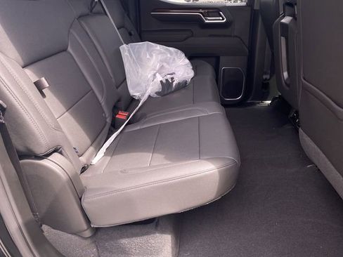 New 2026 Chevrolet Silverado 1500 LT image 40