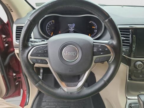 Used 2020 Jeep Grand Cherokee Limited image 16