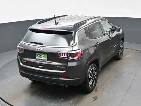 Used 2022 Jeep Compass Limited image 36