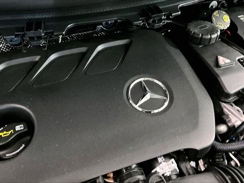 New 2026 Mercedes-Benz GLA 250 4MATIC image 16