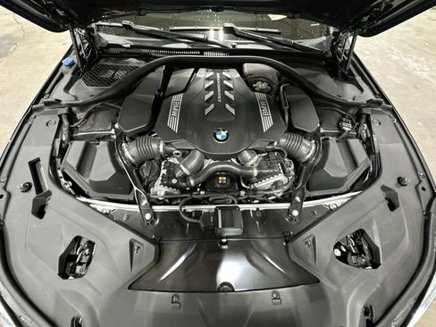 Used 2022 BMW M850i xDrive Coupe image 21