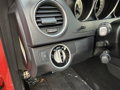 Used 2013 Mercedes-Benz C 350 Sport image 20