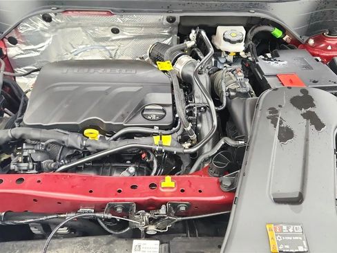 Used 2024 Chevrolet Trax LS w/ LS Convenience Package FWD image 20
