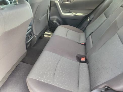 Used 2023 Toyota RAV4 XLE w/ Convenience Package FWD image 31