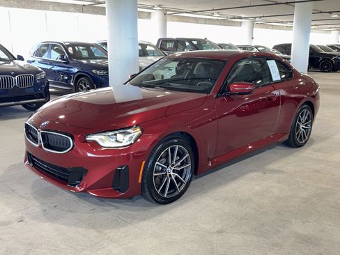 Certified 2025 BMW 230i xDrive Coupe w/ Premium Package image 4