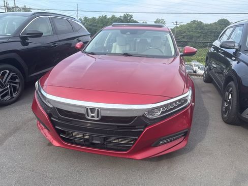 Used 2018 Honda Accord EX-L image 3