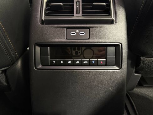 Used 2024 MAZDA CX-90 3.3 Turbo w/ Preferred Plus image 33