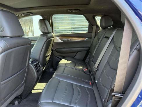 Used 2023 Cadillac XT5 Sportv w/ Platinum Package AWD/4WD image 15