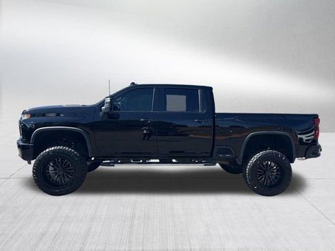 Used 2021 Chevrolet Silverado 2500 LTZ w/ Z71 Chrome Sport Edition AWD/4WD image 9