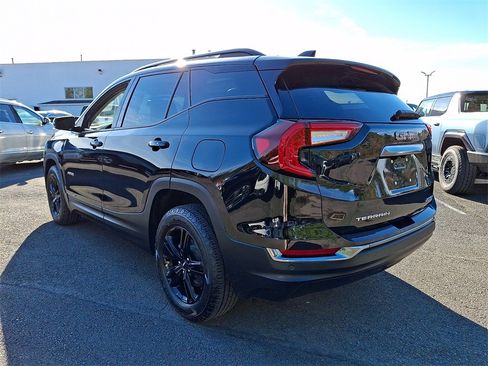 Certified 2022 GMC Terrain AT4 w/ Tech Package image 4