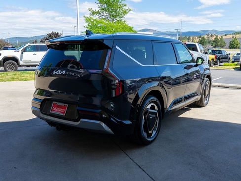 New 2026 Kia EV9 Land image 7