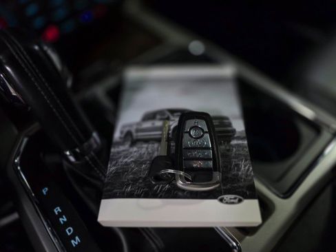 Used 2018 Ford F150 Lariat w/ Equipment Group 502A Luxury image 45